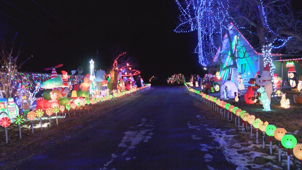 Bozeman couple keeps holiday magic alive with drive-thru light display