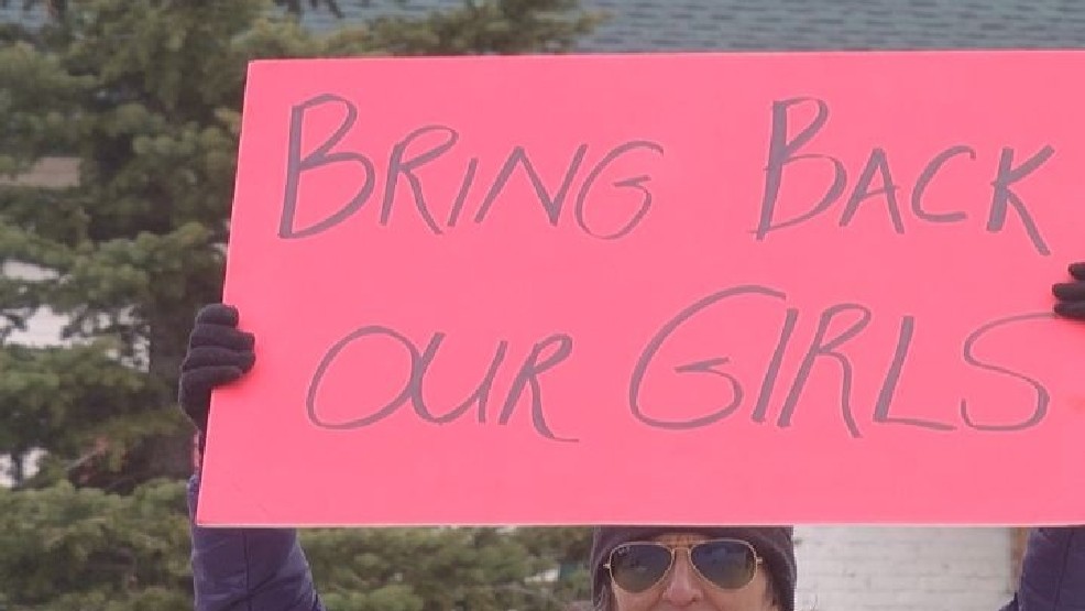 Bozeman Moms Push Back Against Far-Right Extremism in the Gallatin Valley