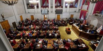 Tennessee Lawmakers Convene for Special Session on Education, Hurricane Relief, and Immigration