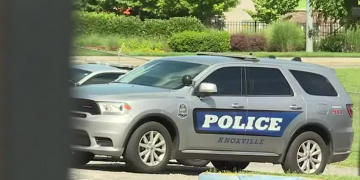 Knoxville Man Dies in Crash on I-40 in Sevierville