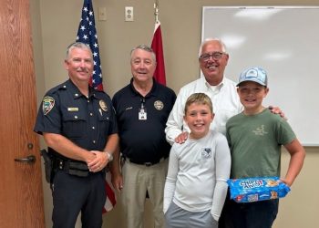 Maryville Police Department thanks community members for supporting officers with homemade cookies